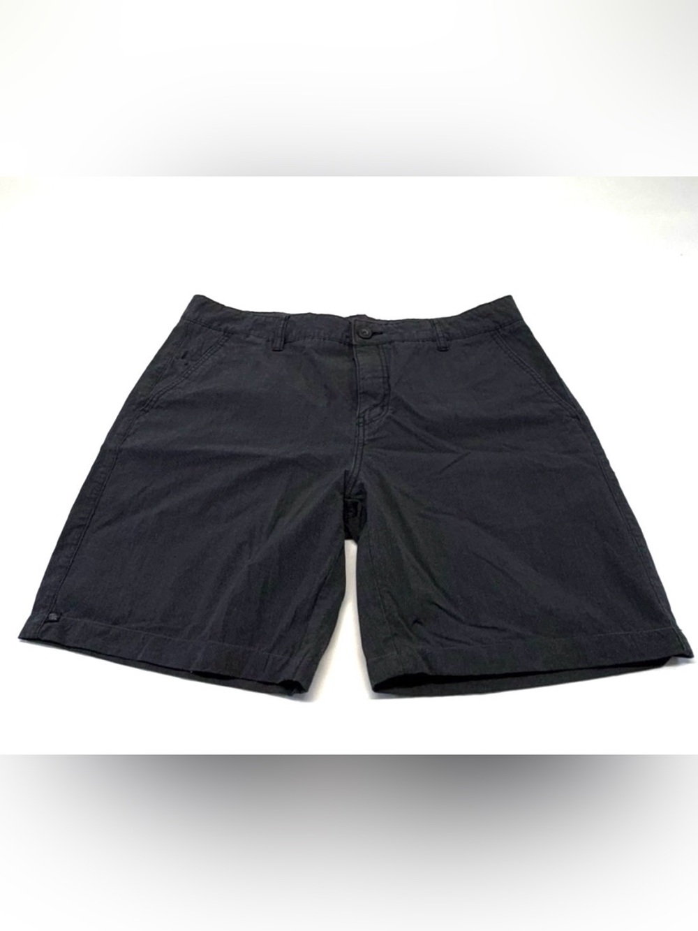 Gotcha Men's Flat-Front Black Shorts - Classic Chino Everyday Style Size 34